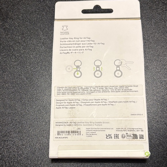 Apple AirTag Leather Key Ring in Saddle Brown - Picture 4 of 12